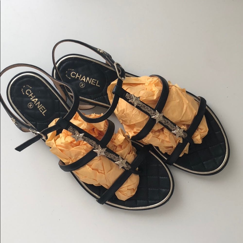 CHANEL Meteor leather sandals 38